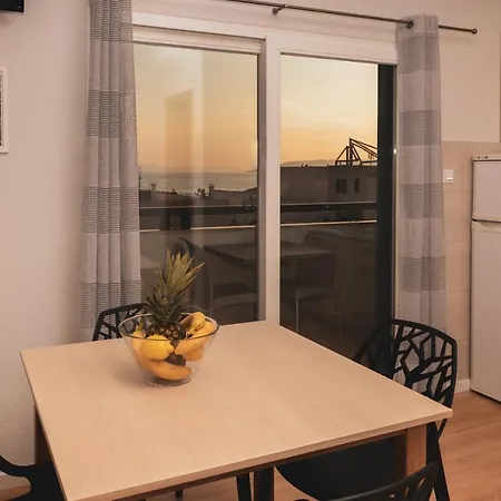 Vidos Apartment