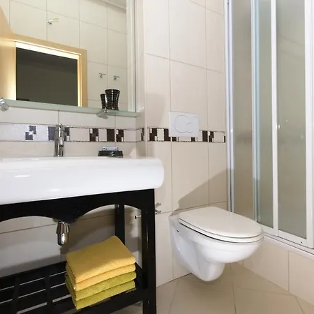 Apartment Vidos *